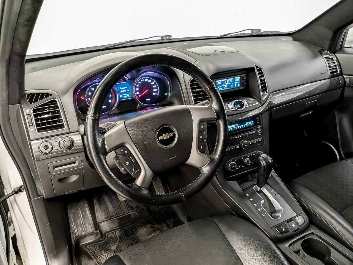 Chevrolet Captiva с пробегом — 2013 год. Фото: #15