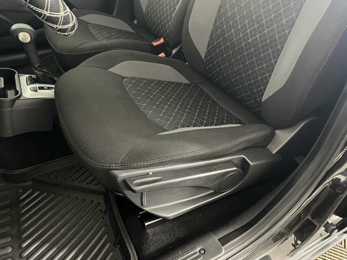 Lada (ВАЗ) Granta с пробегом — 2019 год. Фото: #9