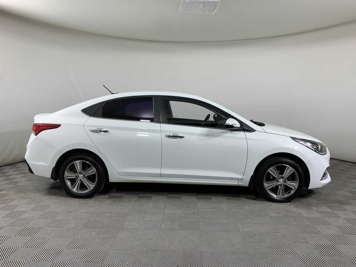 Hyundai Solaris с пробегом — 2018 год. Фото: #3