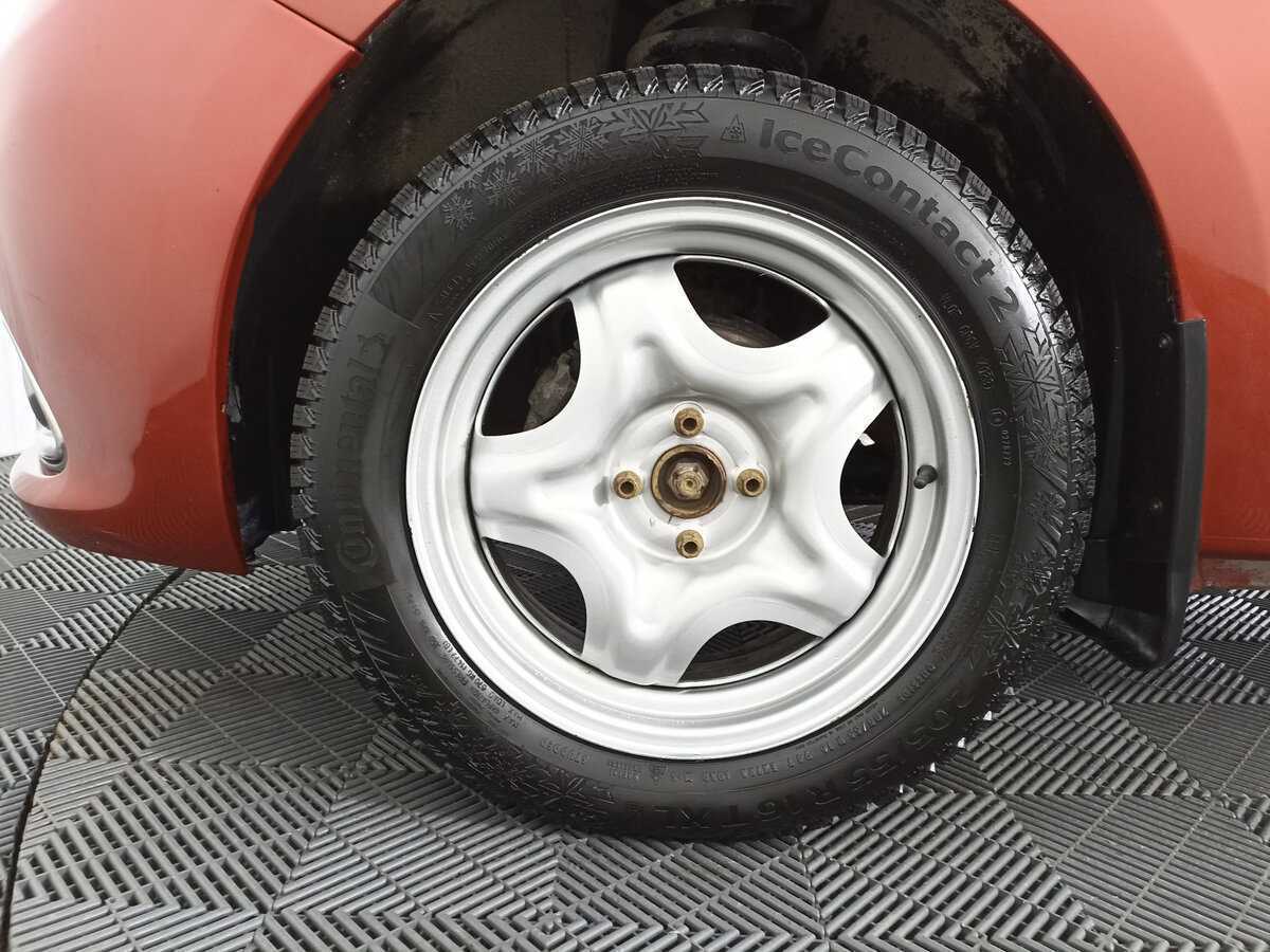 Renault Logan с пробегом — 2015 год. Фото: #16