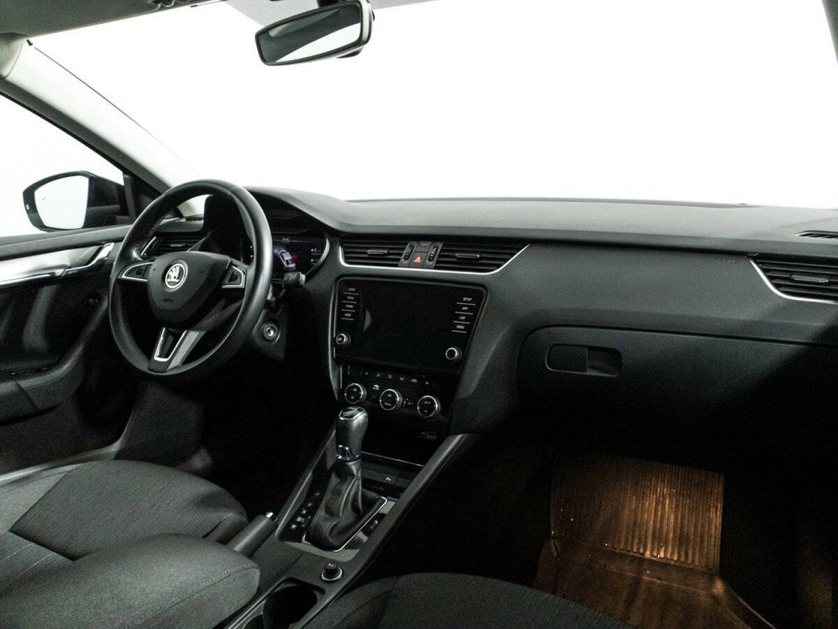Skoda Octavia с пробегом — 2018 год. Фото: #8