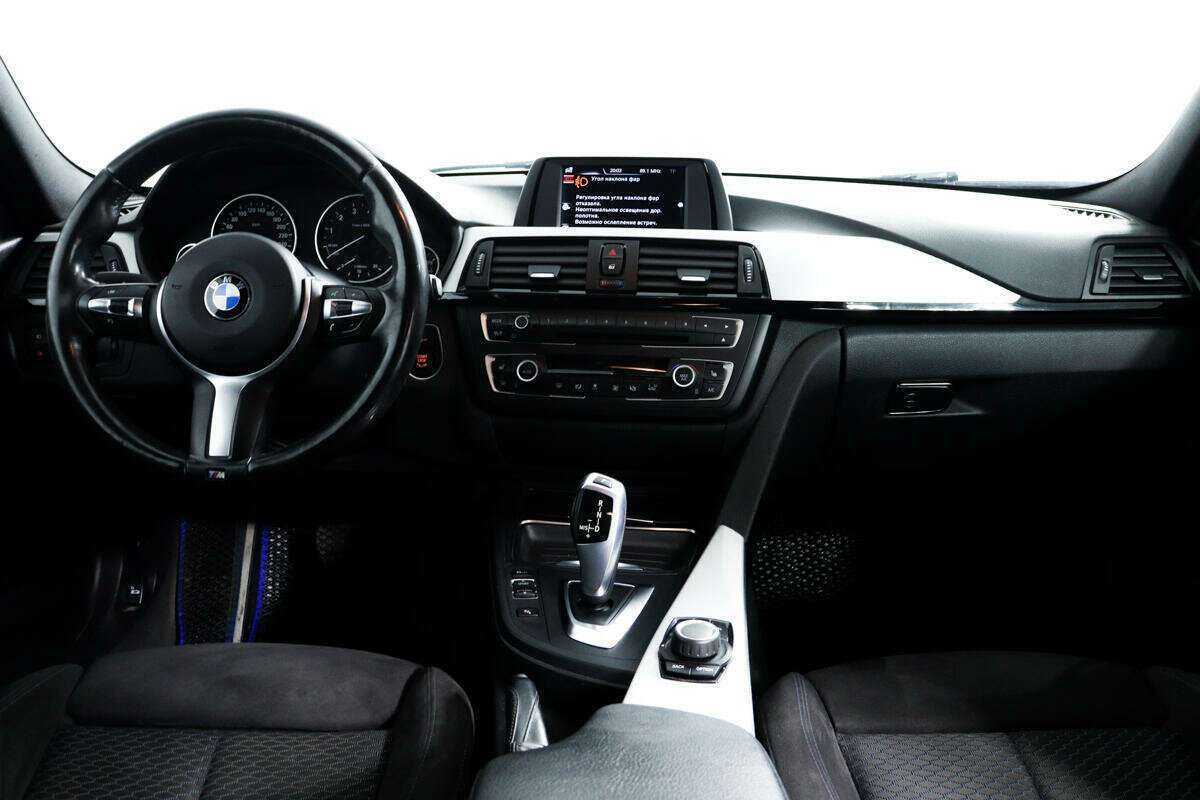 BMW 3 серии с пробегом — 2015 год. Фото: #10