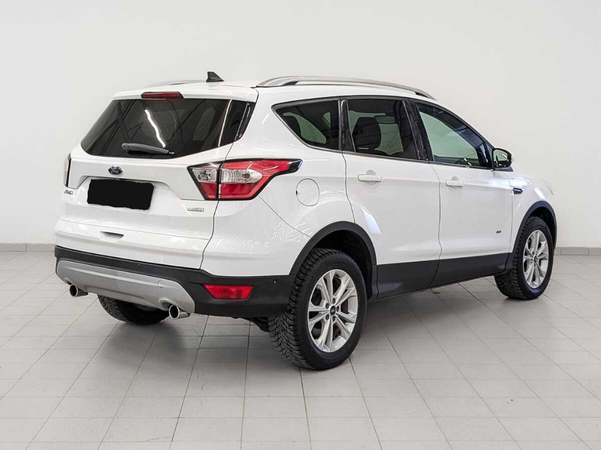 Ford Kuga с пробегом — 2018 год. Фото: #4