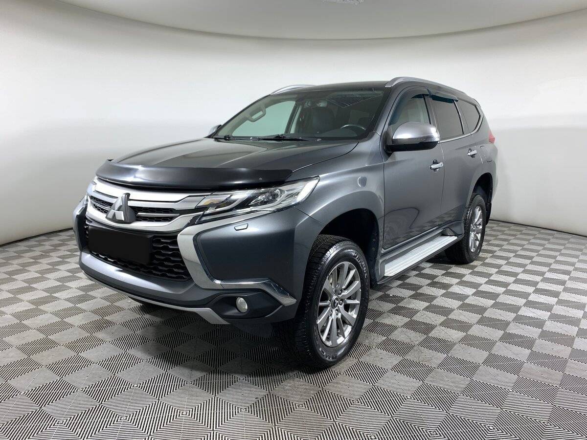 Mitsubishi Pajero Sport с пробегом — 2018 год. Посмотреть фото