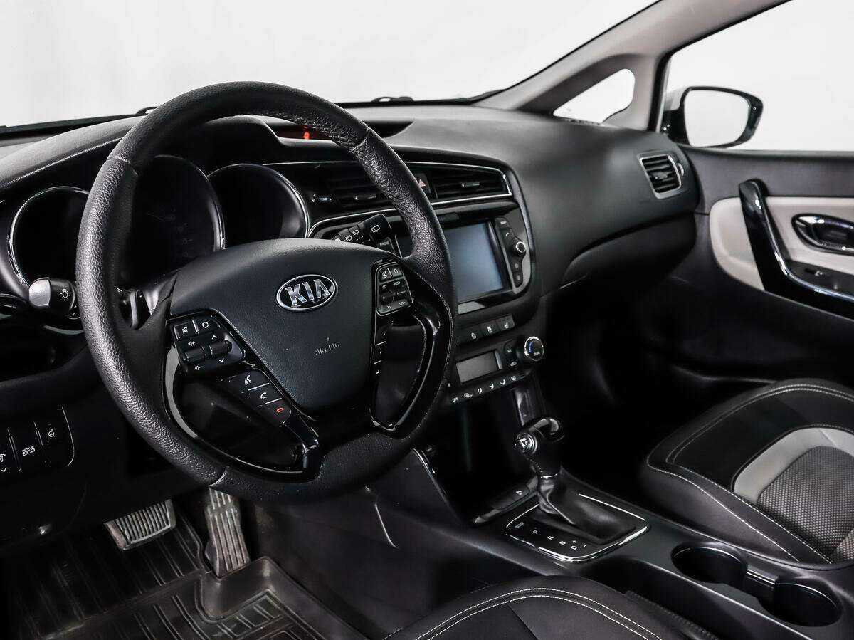 Kia Ceed с пробегом — 2018 год. Фото: #6