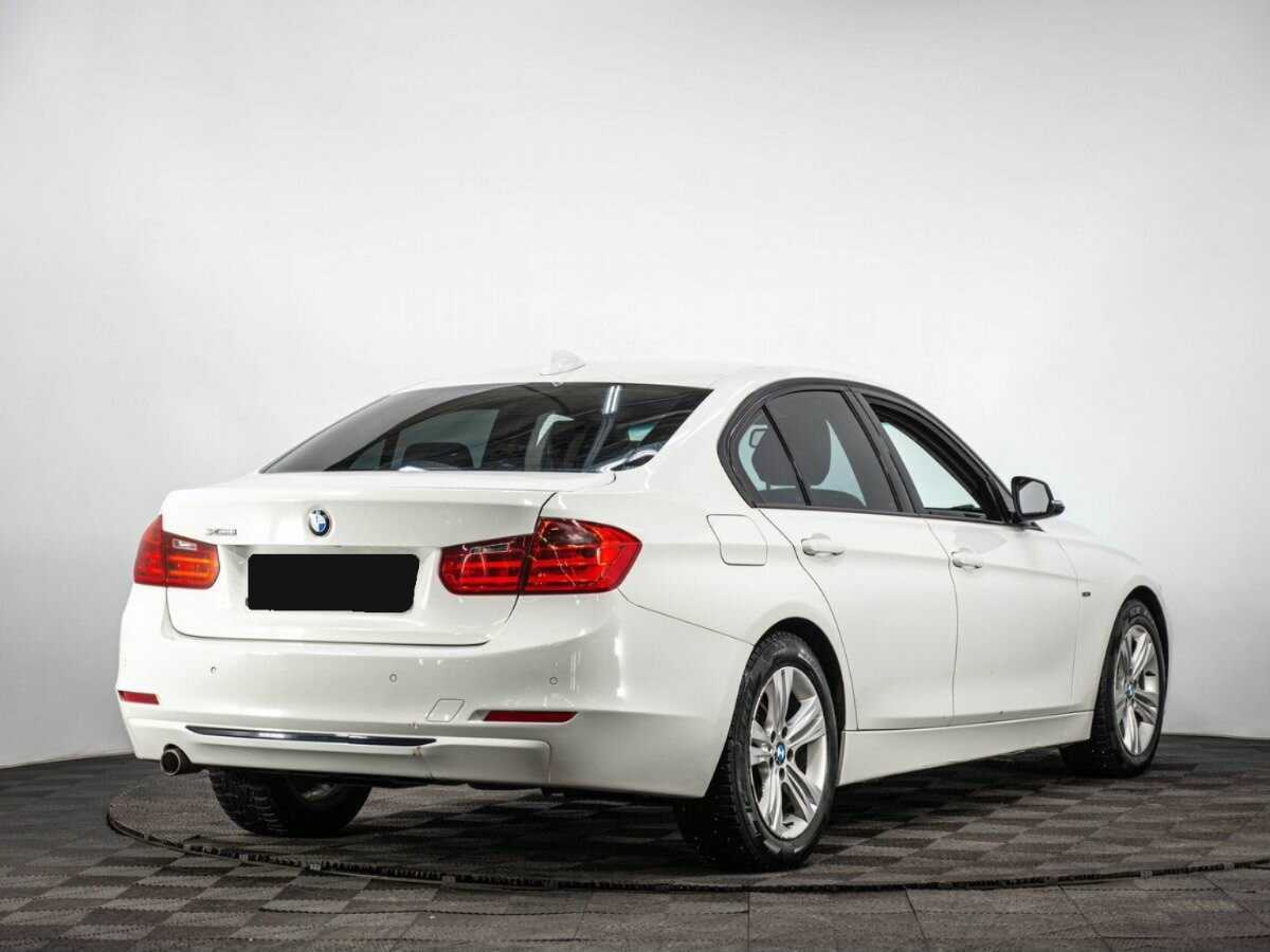 BMW 3 серии с пробегом — 2013 год. Фото: #3