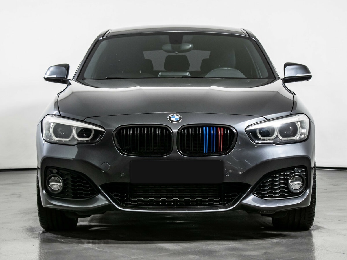BMW 1 серии с пробегом — 2019 год. Фото: #1