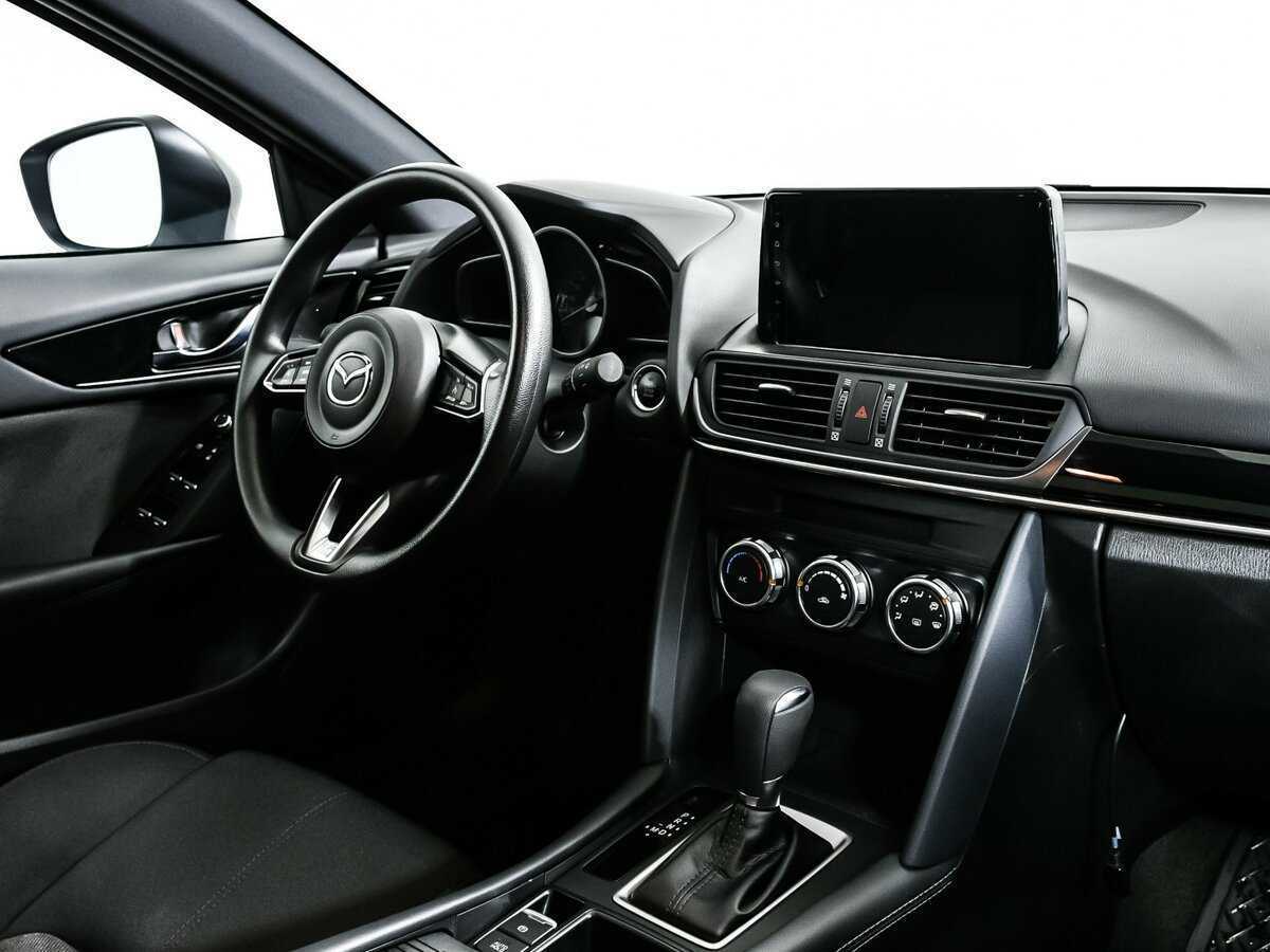 Mazda CX-4 с пробегом — 2022 год. Фото: #8