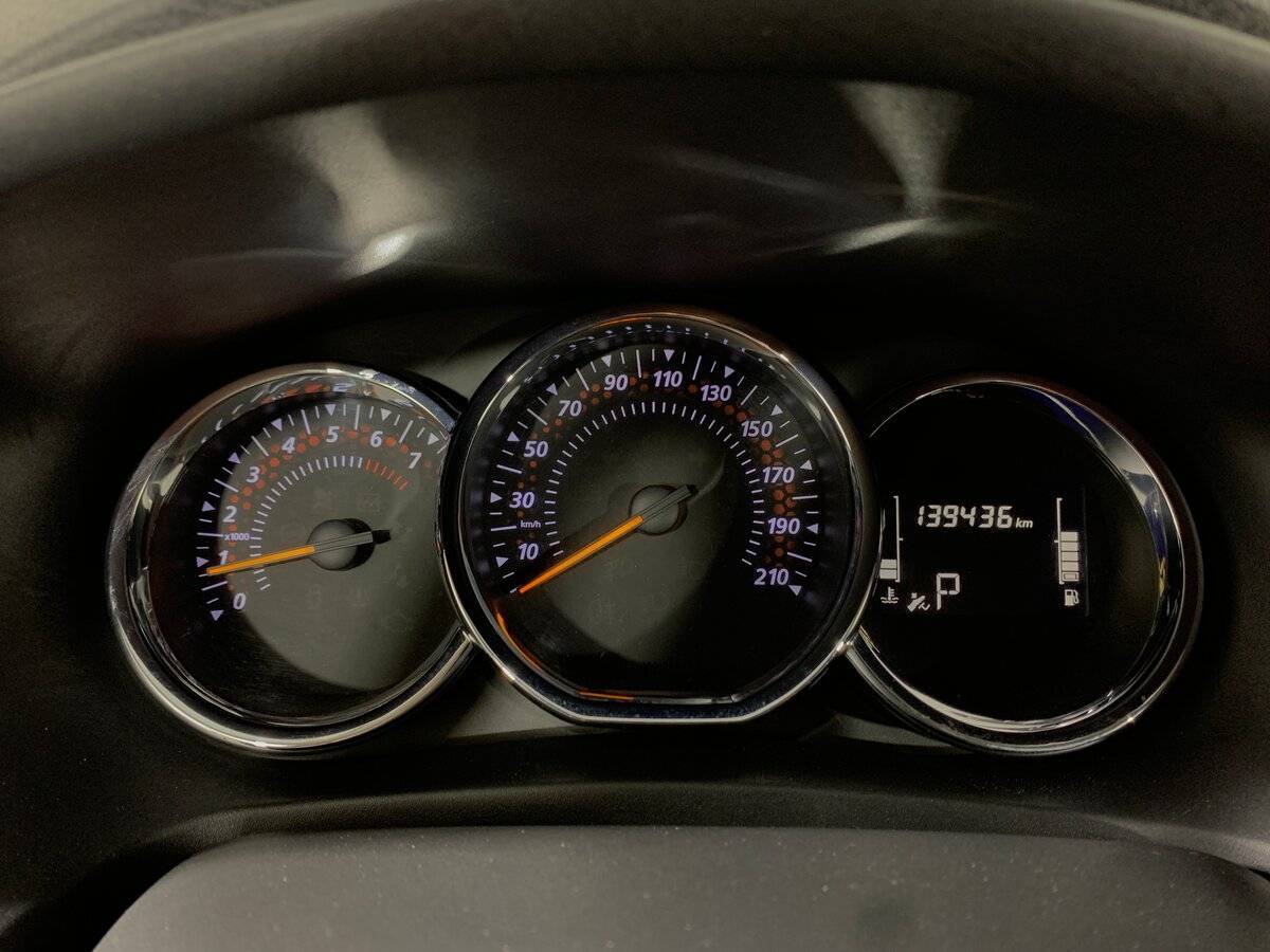 Renault Logan с пробегом — 2019 год. Фото: #13