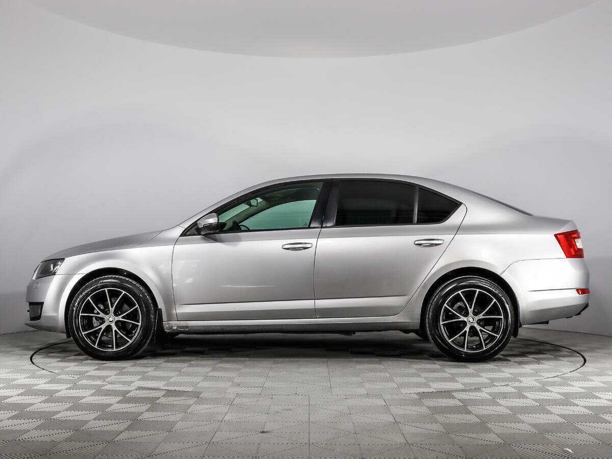 Skoda Octavia с пробегом — 2014 год. Фото: #7
