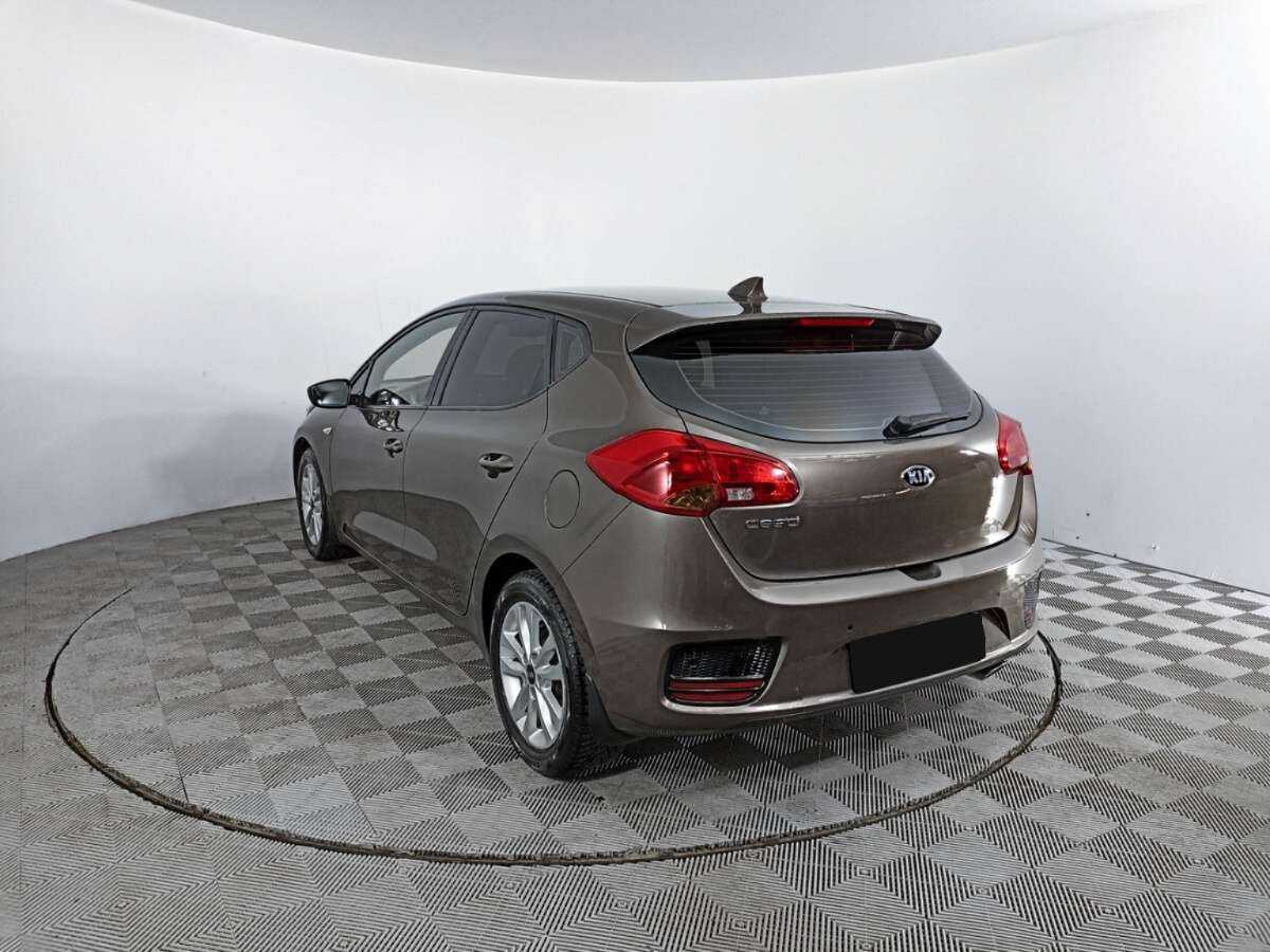 Kia Ceed с пробегом — 2018 год. Фото: #6
