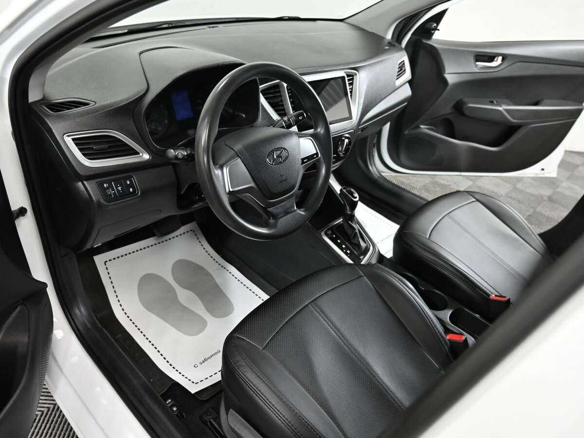 Hyundai Solaris с пробегом — 2020 год. Фото: #5