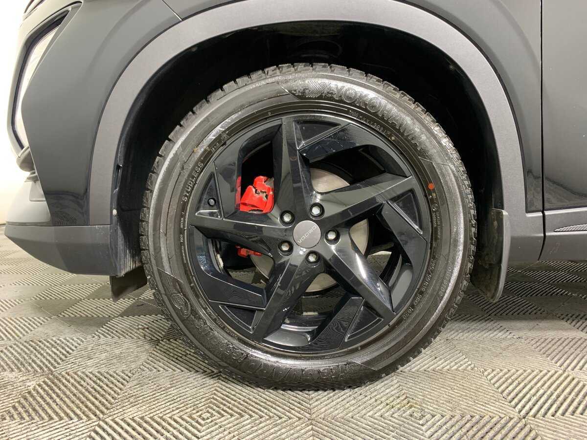 OMODA C5 с пробегом — 2023 год. Фото: #8