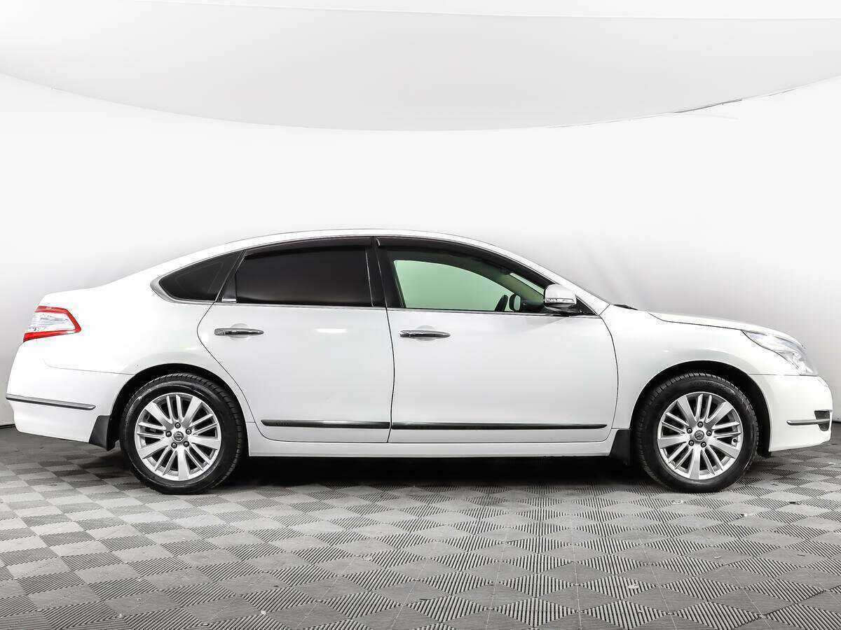 Nissan Teana с пробегом — 2012 год. Фото: #3