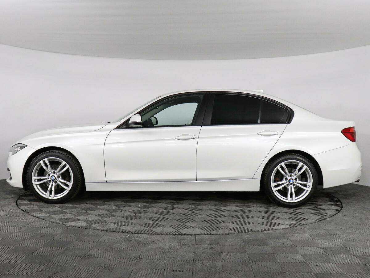 BMW 3 серии с пробегом — 2016 год. Фото: #2