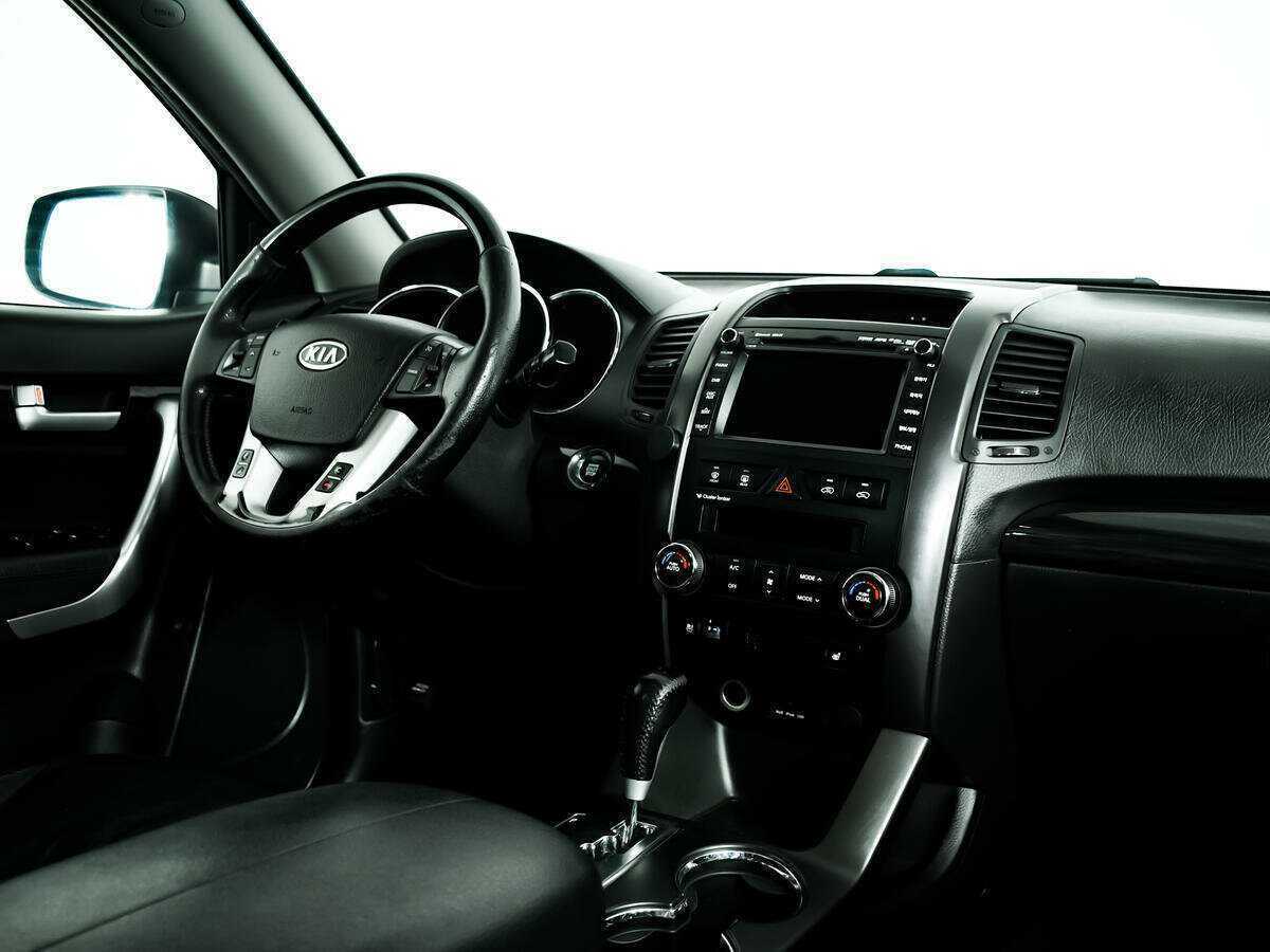 Kia Sorento с пробегом — 2012 год. Фото: #8