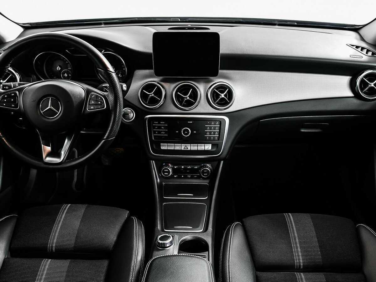 Mercedes-Benz GLA с пробегом — 2018 год. Фото: #10