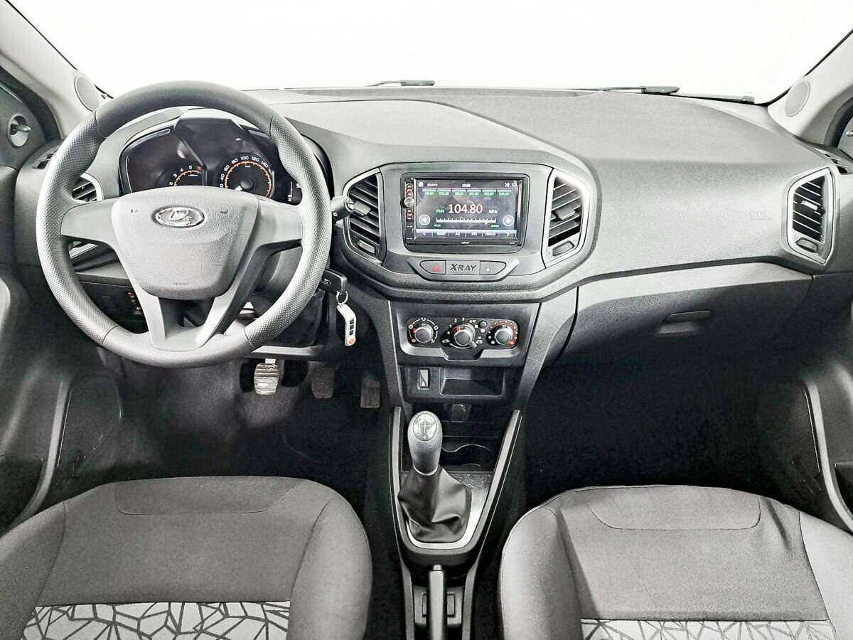 Lada (ВАЗ) XRAY с пробегом — 2019 год. Фото: #10