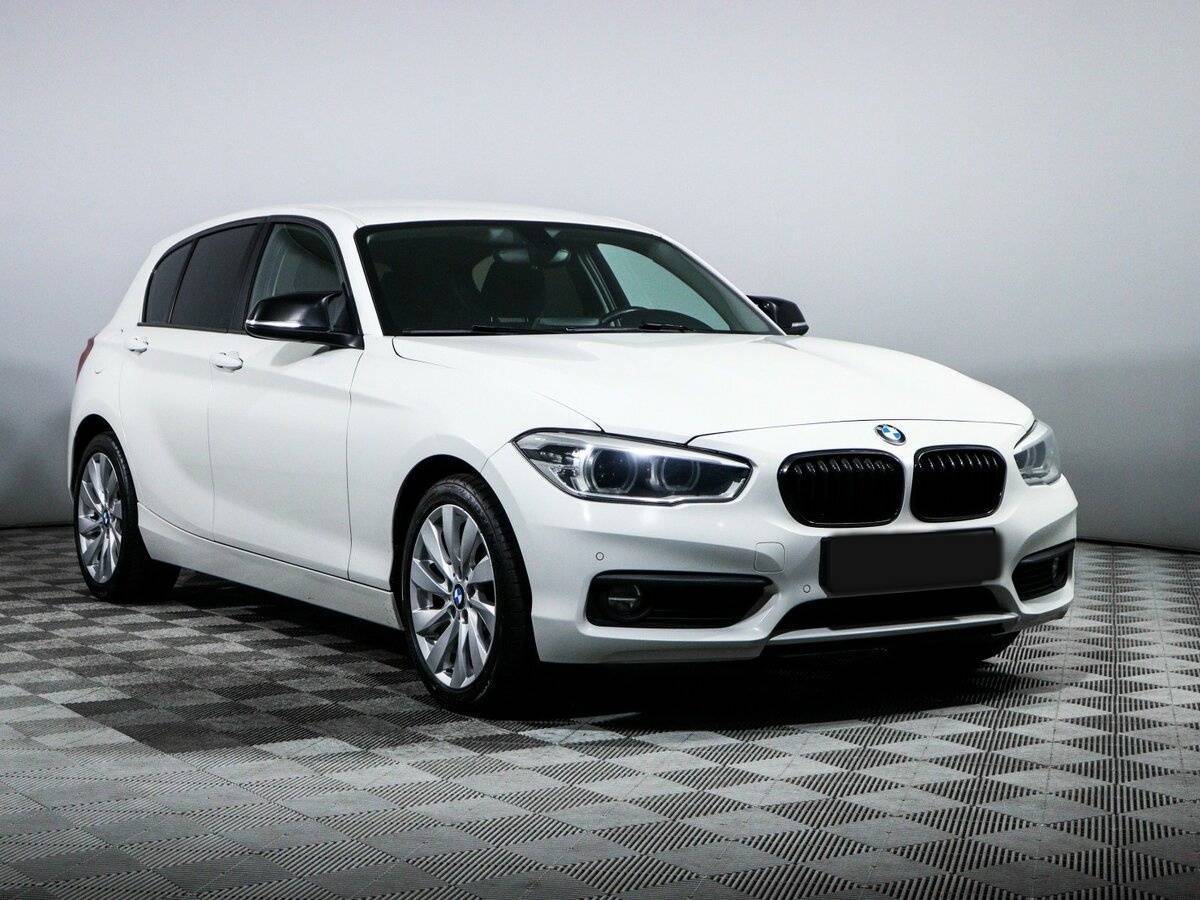 BMW 1 серии с пробегом — 2017 год. Фото: #2