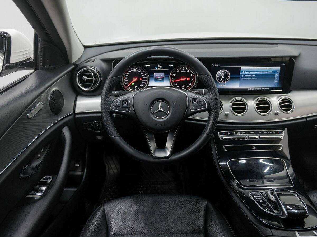 Mercedes-Benz E-Класс с пробегом — 2017 год. Фото: #12