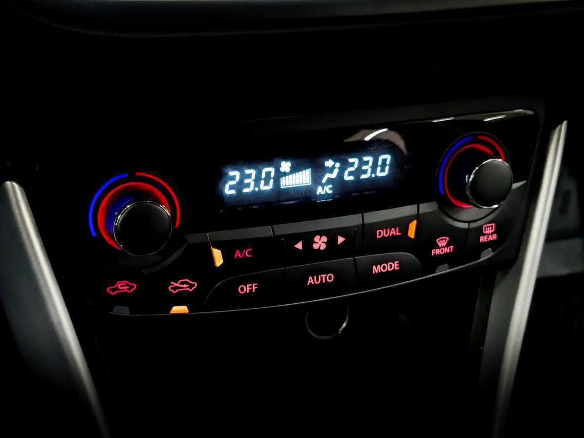 Suzuki SX4 с пробегом — 2017 год. Фото: #24