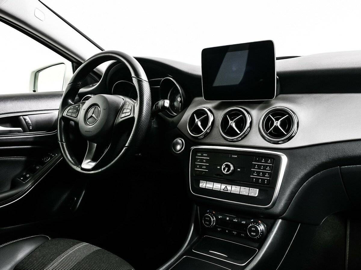 Mercedes-Benz GLA с пробегом — 2019 год. Фото: #8