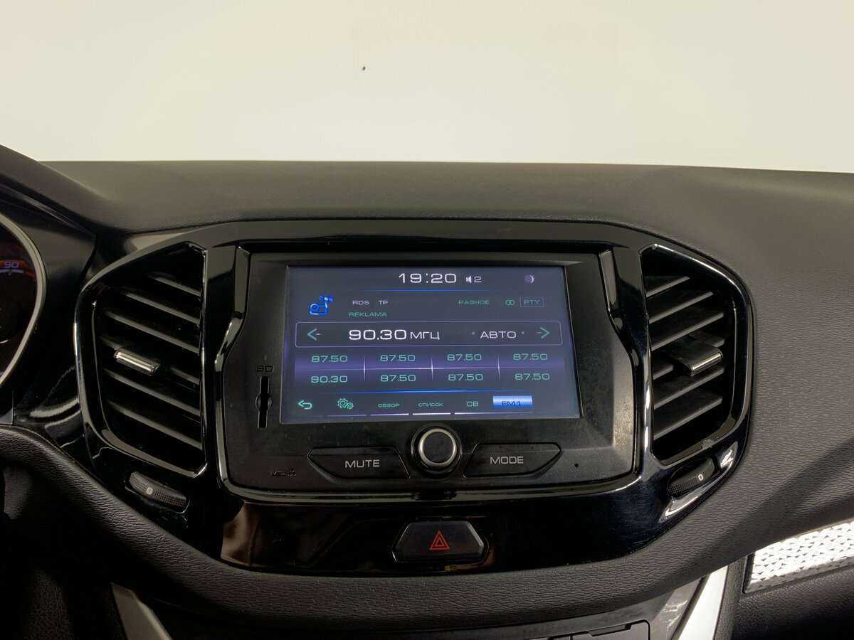 Lada (ВАЗ) Vesta с пробегом — 2018 год. Фото: #12