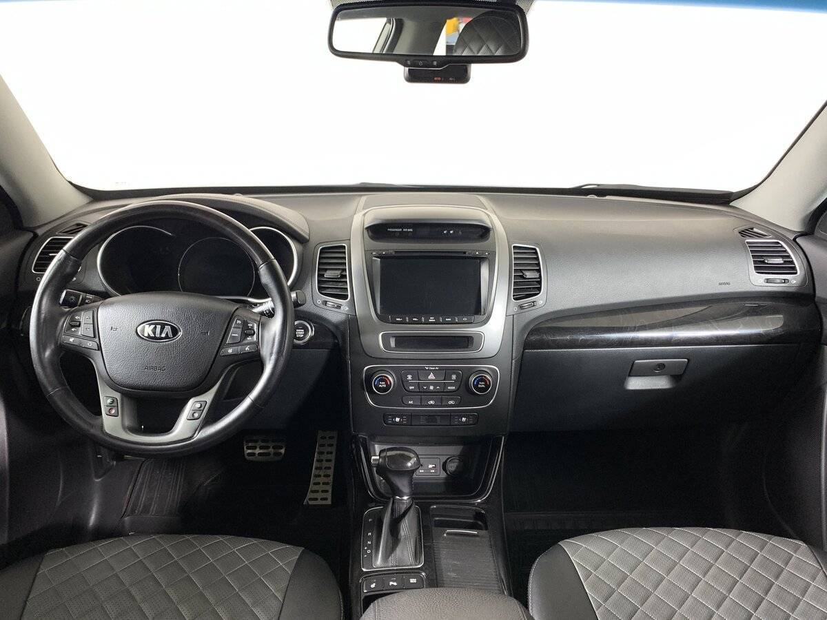 Kia Sorento с пробегом — 2019 год. Фото: #11