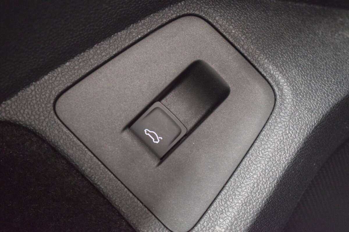 Volkswagen Tiguan с пробегом — 2018 год. Фото: #9