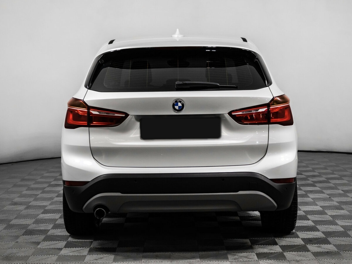 BMW X1 с пробегом — 2017 год. Фото: #5