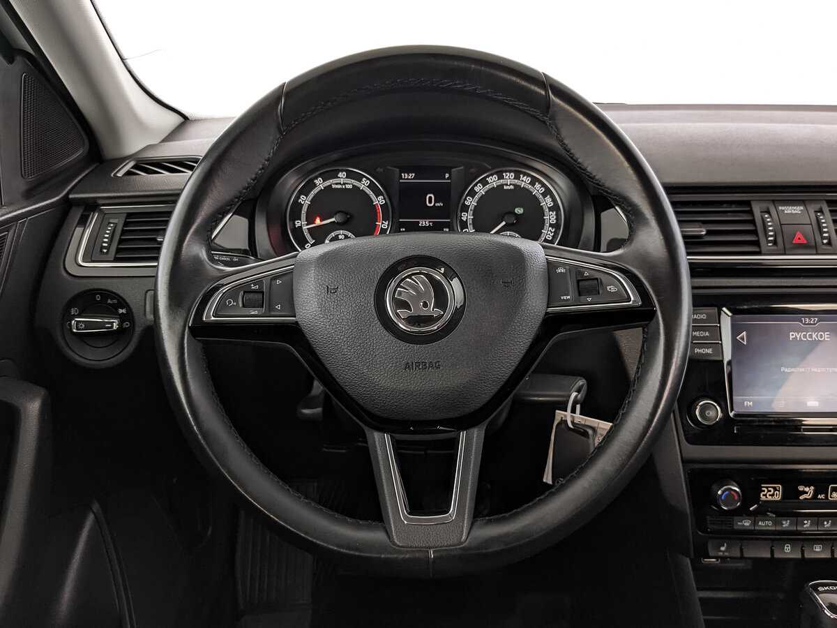 Skoda Rapid с пробегом — 2019 год. Фото: #17