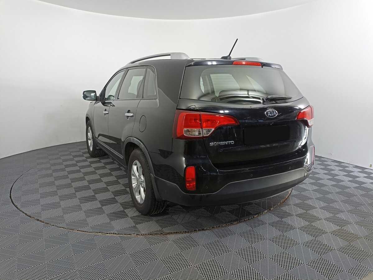 Kia Sorento с пробегом — 2018 год. Фото: #6