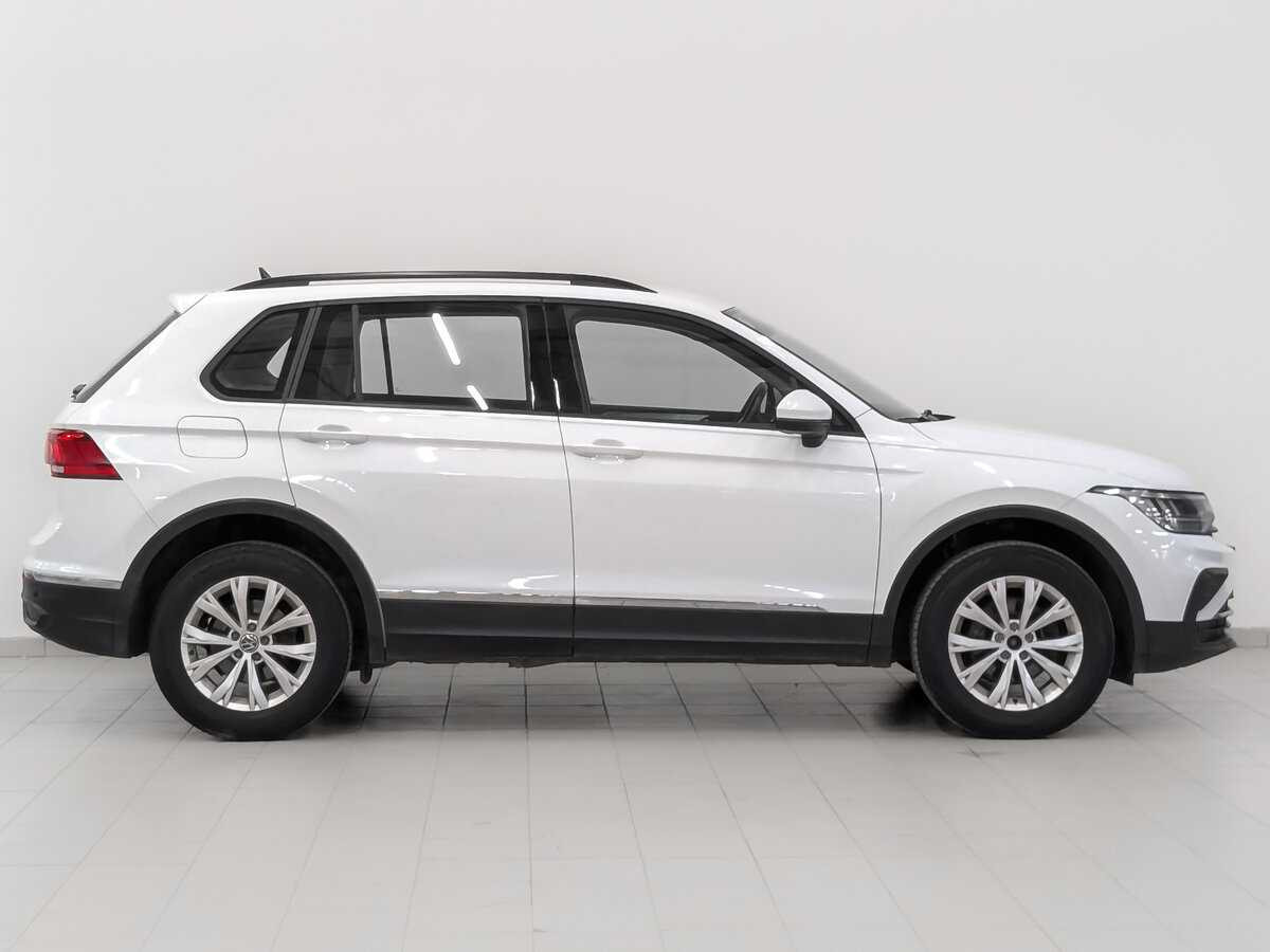 Volkswagen Tiguan с пробегом — 2021 год. Фото: #3