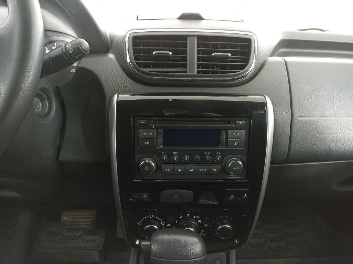 Nissan Terrano с пробегом — 2015 год. Фото: #12