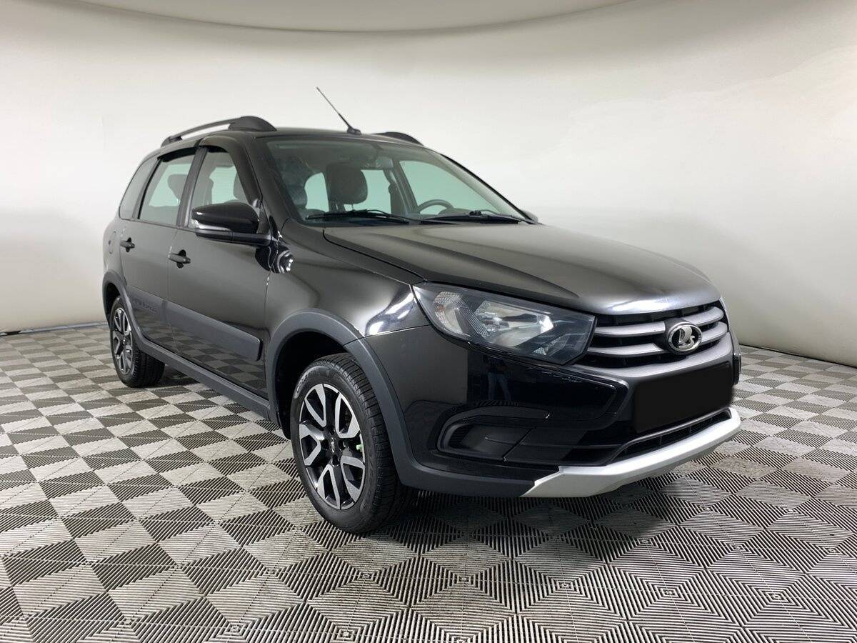 Lada (ВАЗ) Granta с пробегом — 2023 год. Фото: #2