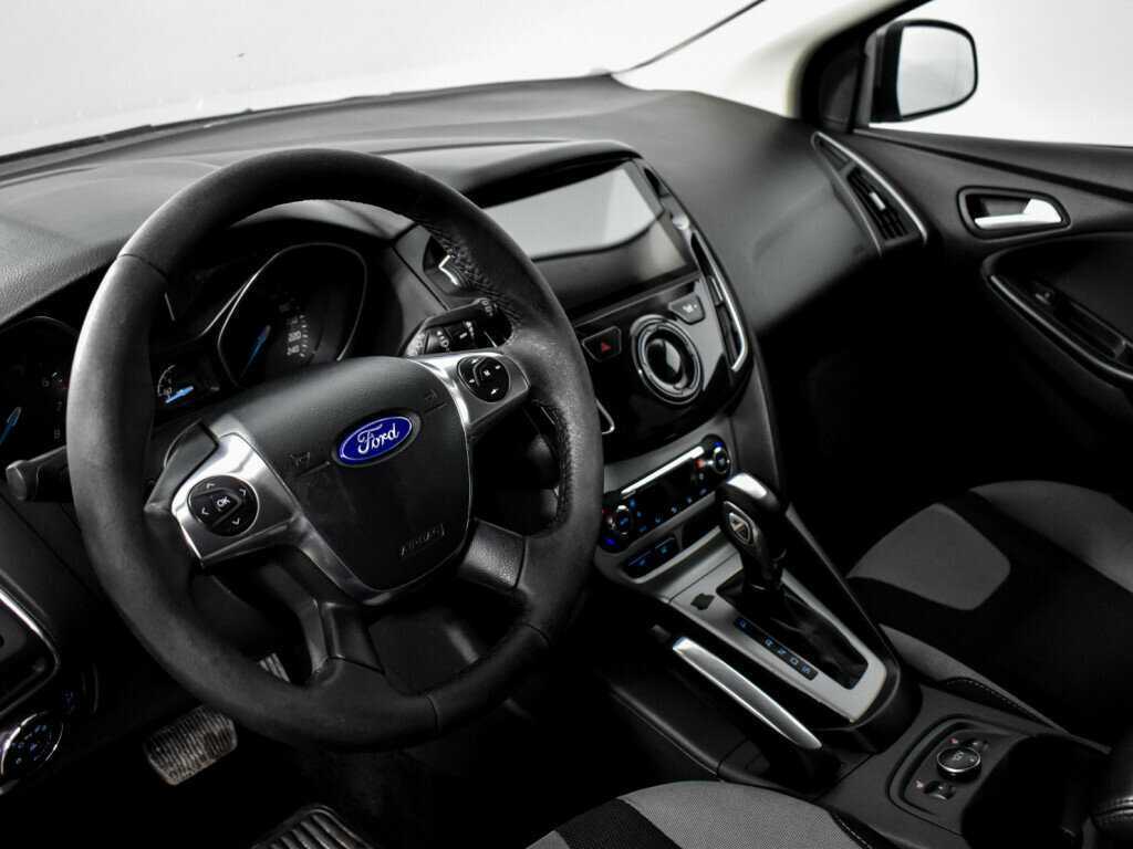 Ford Focus с пробегом — 2013 год. Фото: #8
