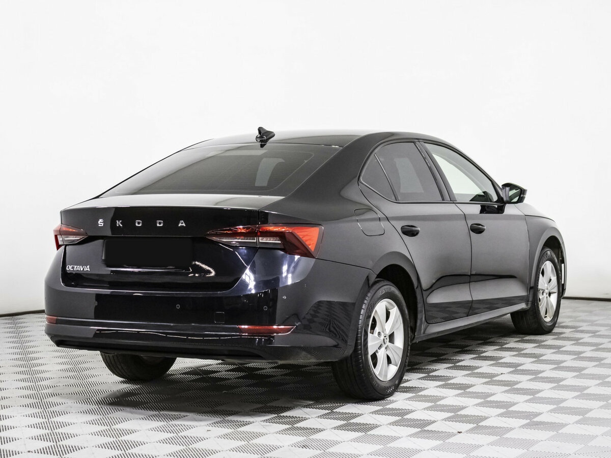 Skoda Octavia с пробегом — 2020 год. Фото: #3