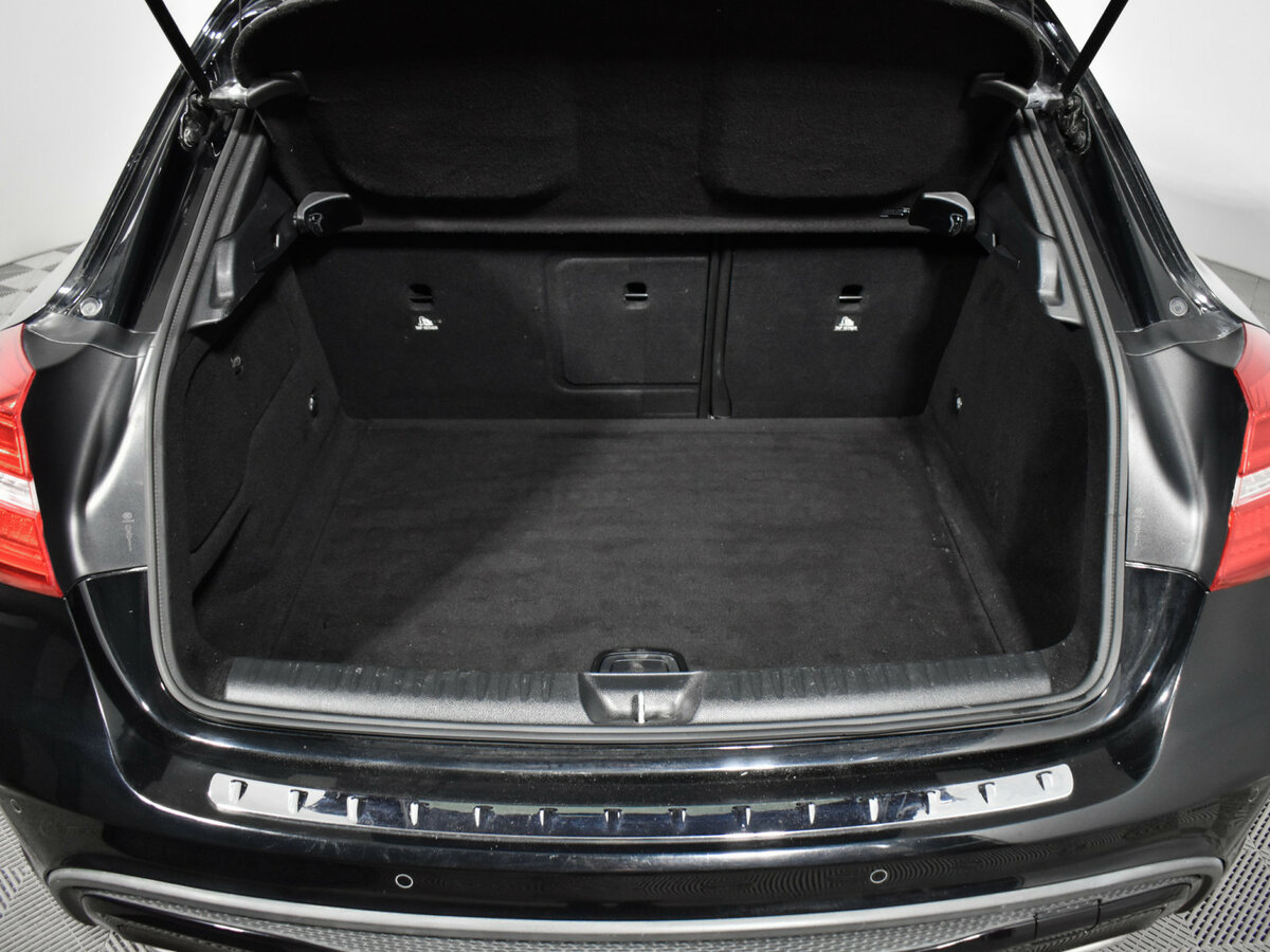 Mercedes-Benz GLA с пробегом — 2016 год. Фото: #19