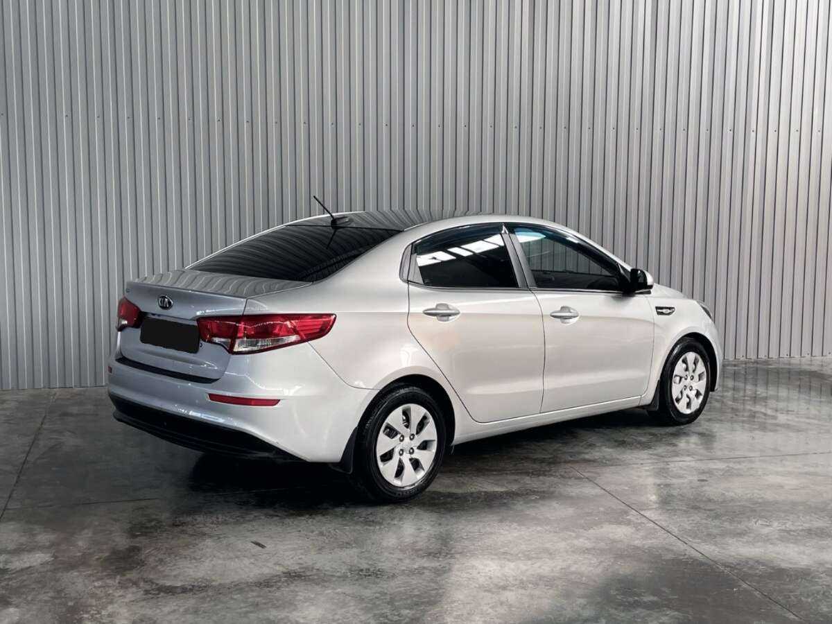 Kia Rio с пробегом — 2017 год. Фото: #4
