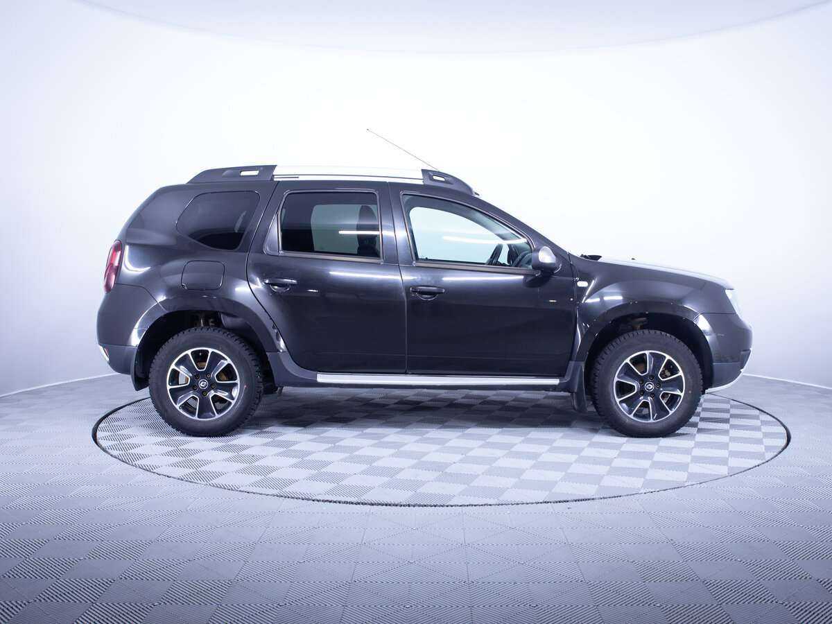 Renault Duster с пробегом — 2017 год. Фото: #3