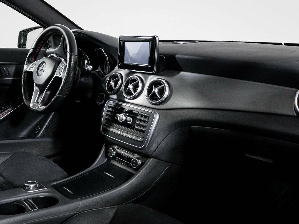 Mercedes-Benz GLA с пробегом — 2014 год. Фото: #7