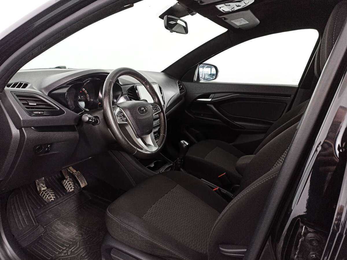 Lada (ВАЗ) Vesta с пробегом — 2020 год. Фото: #15