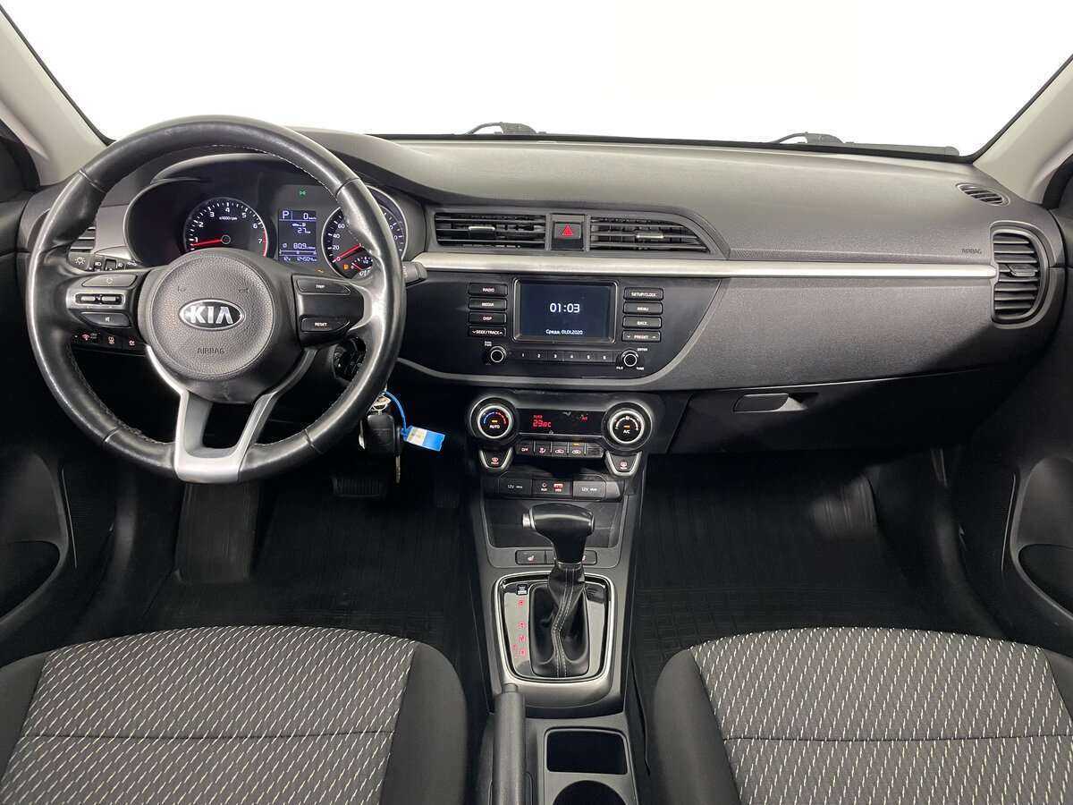 Kia Rio с пробегом — 2020 год. Фото: #9