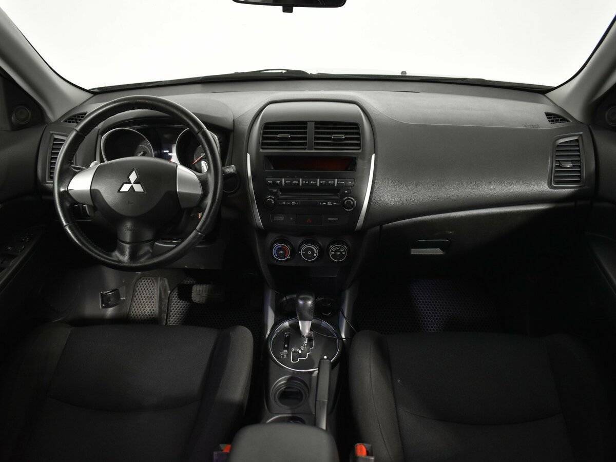 Mitsubishi ASX с пробегом — 2012 год. Фото: #10