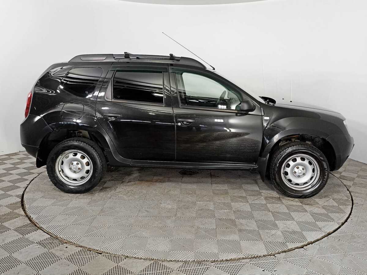 Renault Duster с пробегом — 2014 год. Фото: #3