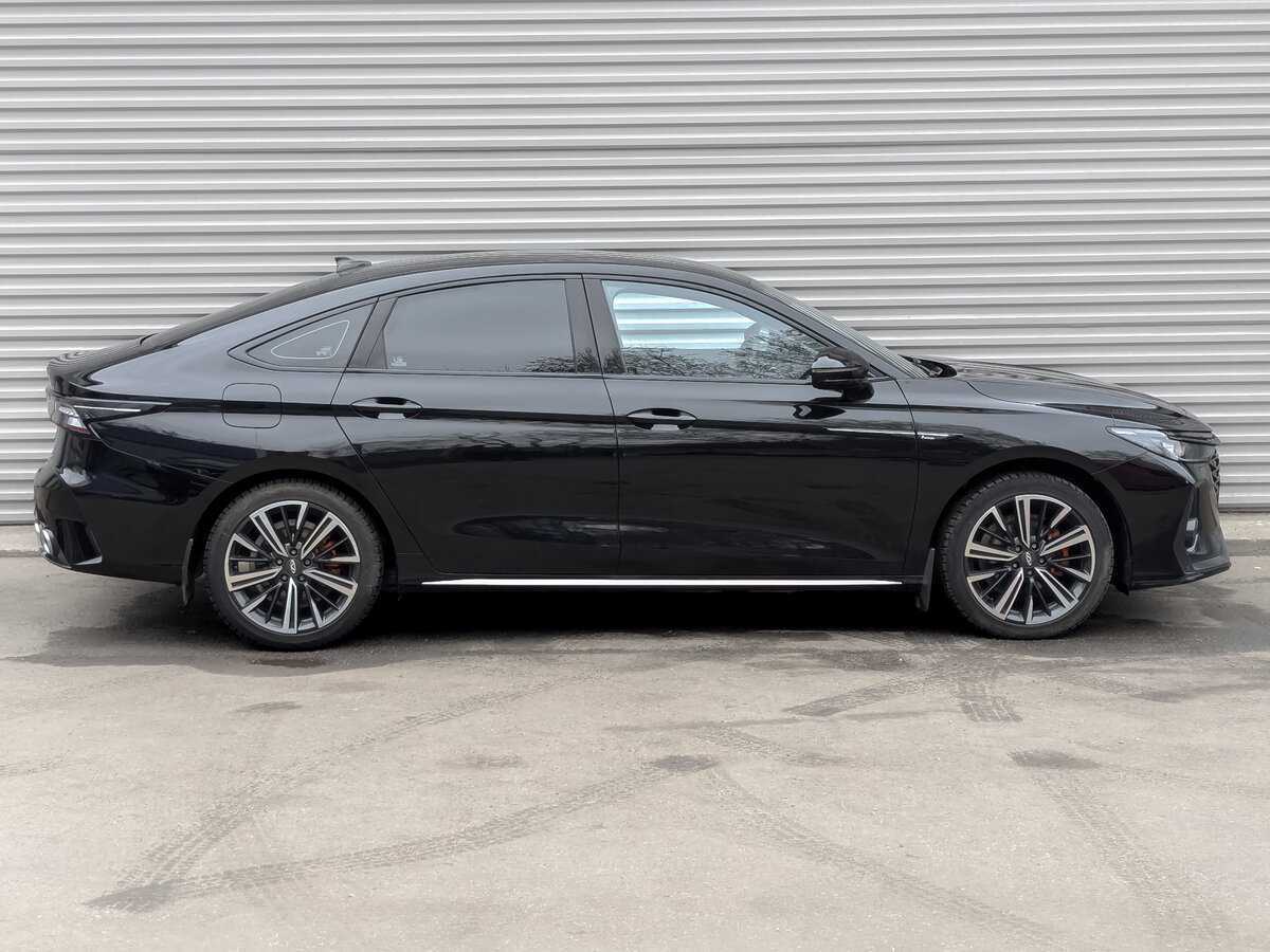 Chery Arrizo 8 с пробегом — 2023 год. Фото: #3