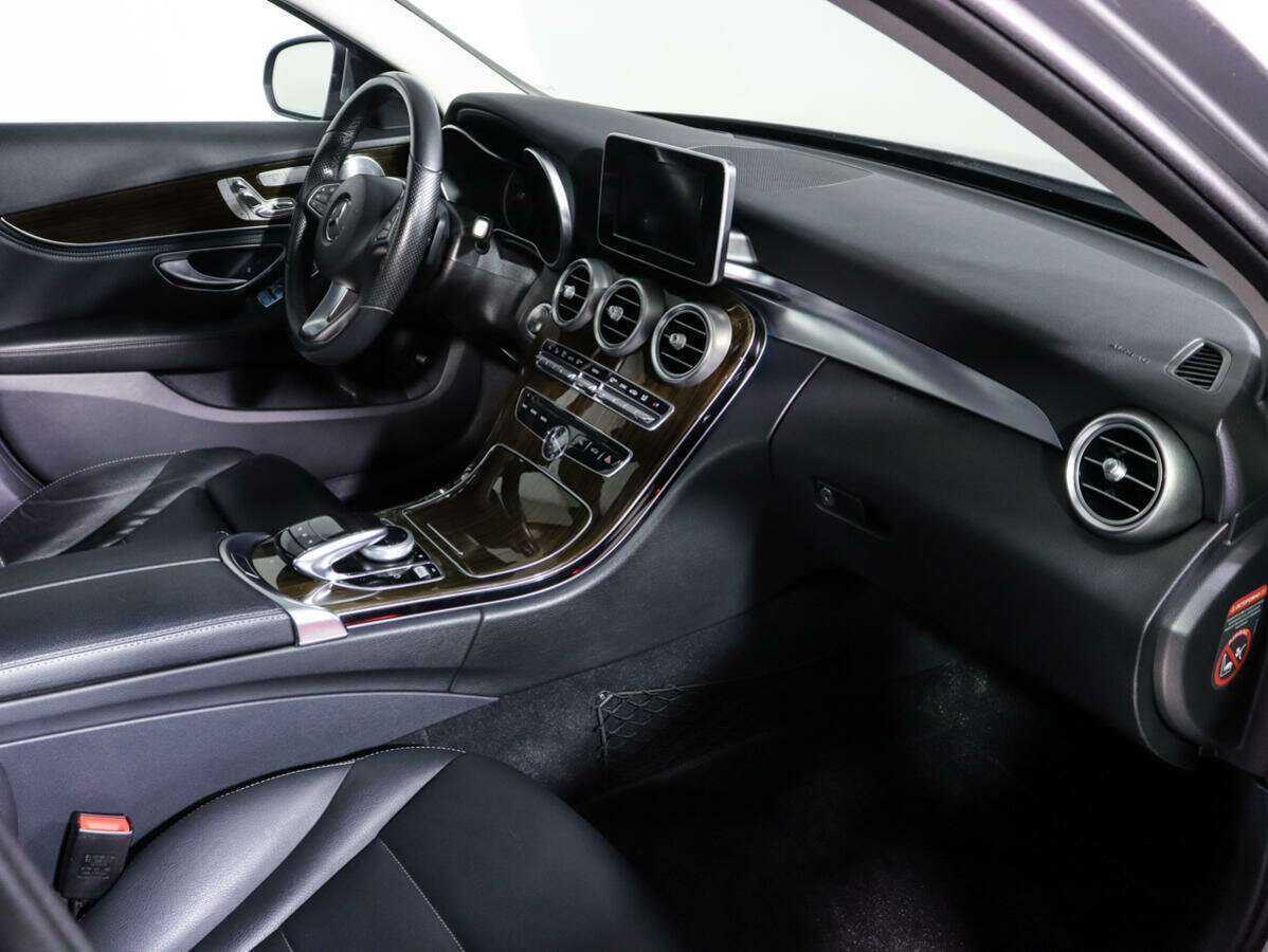 Mercedes-Benz C-Класс с пробегом — 2015 год. Фото: #7