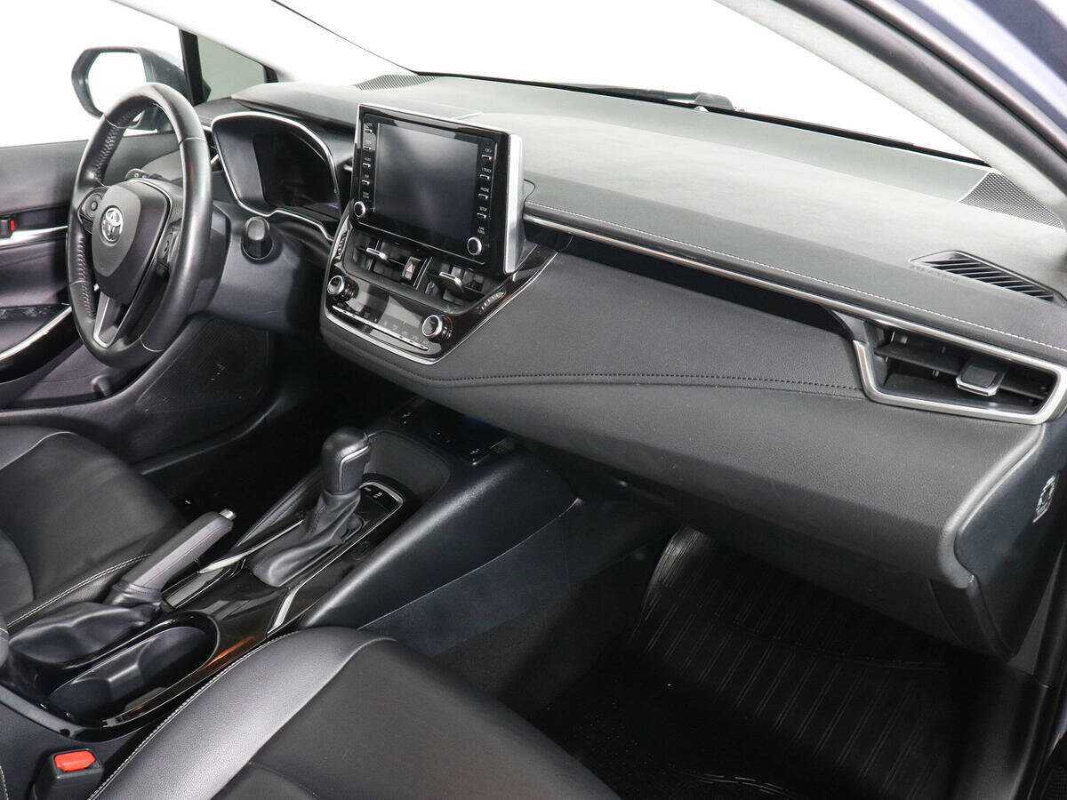 Toyota Corolla с пробегом — 2019 год. Фото: #9