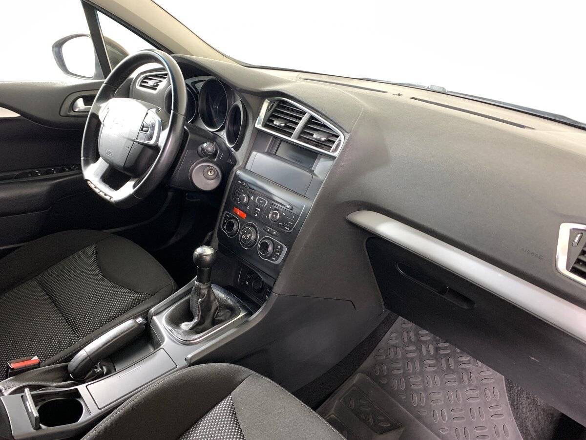 Citroen C4 с пробегом — 2014 год. Фото: #12