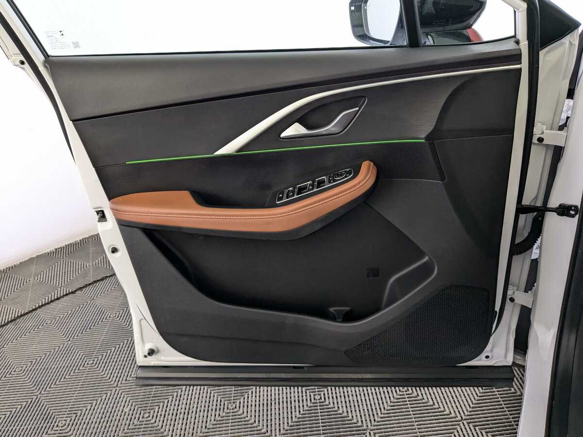 OMODA C5 с пробегом — 2022 год. Фото: #18